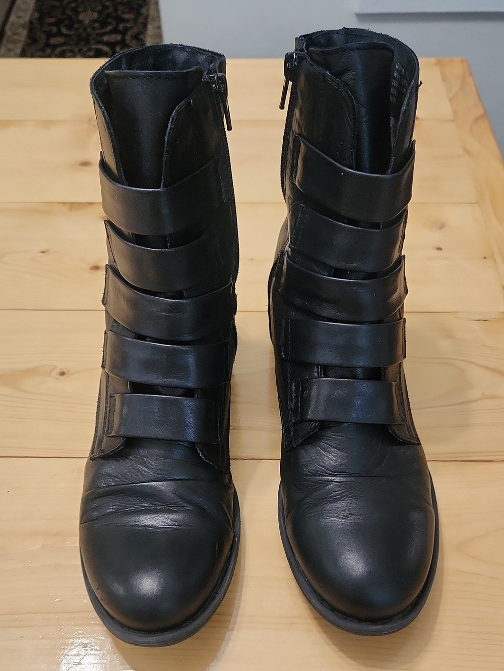 Miz Mooz Leighton Black Leather Strap Moto Ankle Bootie Size 9 - Picture 9 of 16